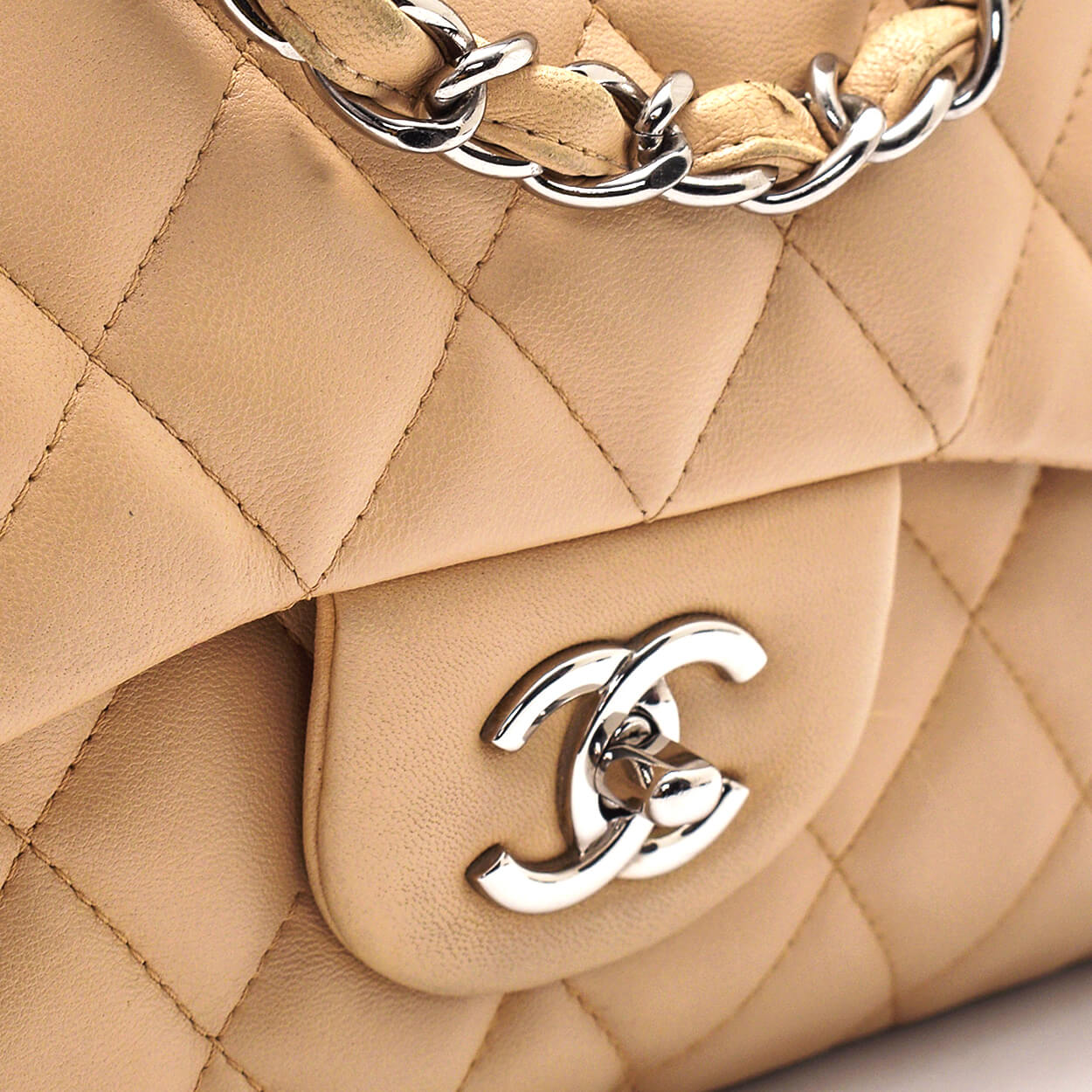 Chanel - Cream Quilted Leather Jumbo Single Flap Bag